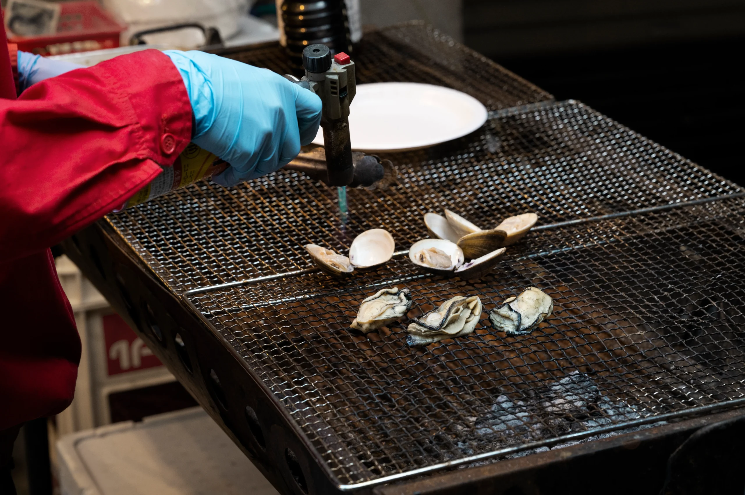 Easy ways to clean your grill at home with Best Deep Cleaning Services for a fresh and safe BBQ experience