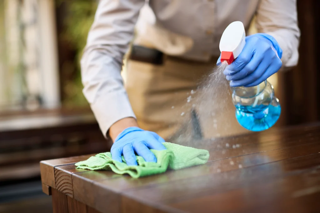 Restaurant kitchen with poor cleaning showing common cleaning mistakes that can lead to health inspection failure